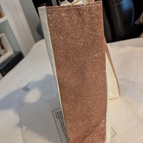 NEW Authentic MARC JACOBS DAISY Tote Bag cream rose gold glitter with tags - Picture 3 of 4